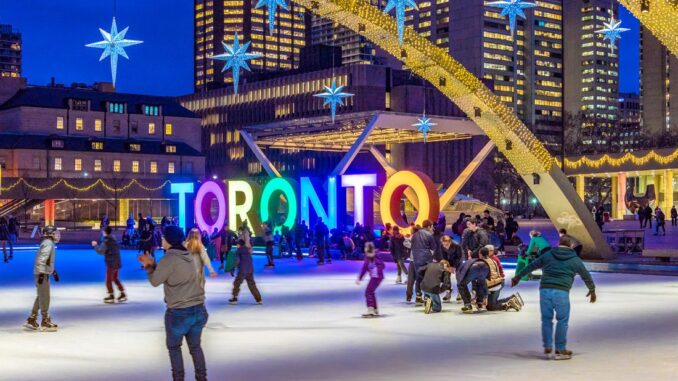 More than 800,000 visits during the City of Toronto's outdoor skating ...